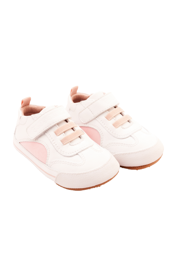 Meshy Sneaker in Snow and Powder Pink