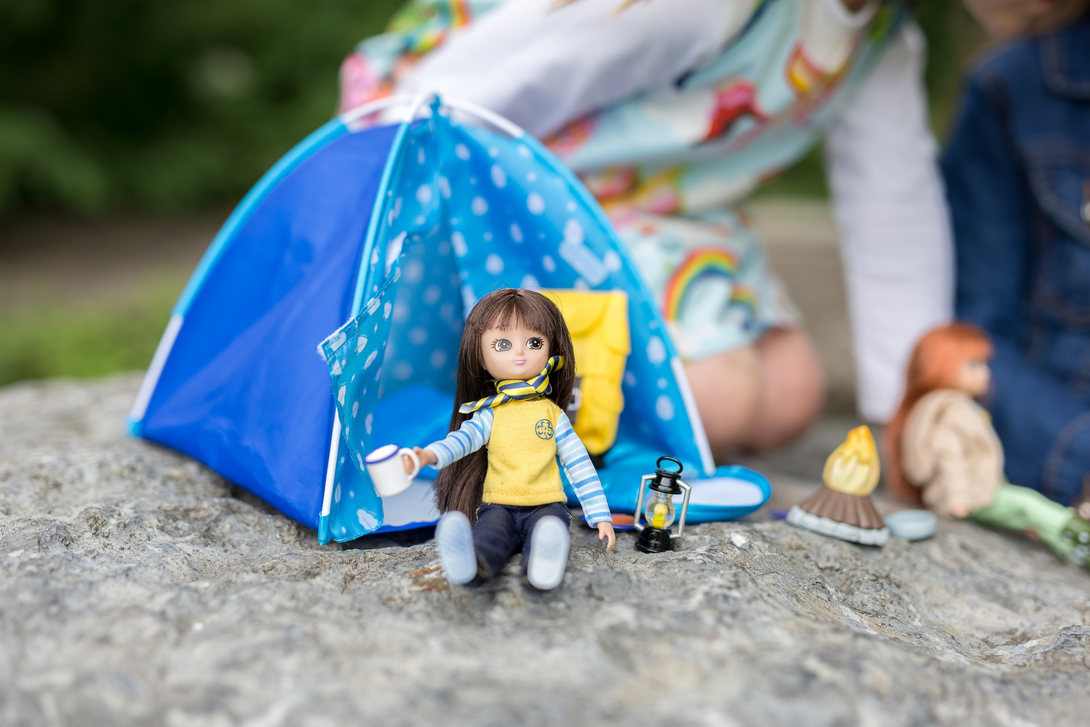 Lottie Doll - Campfire Fun Playset