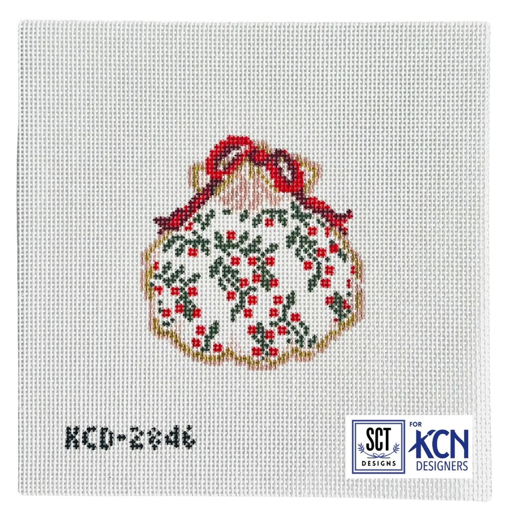 Holiday Vines Gilded Scallop