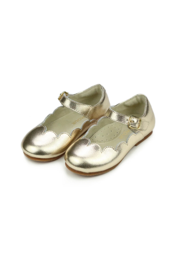 Sonia Scalloped Flat Gold