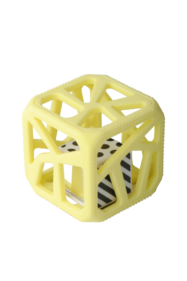 Chew Cube in Yellow