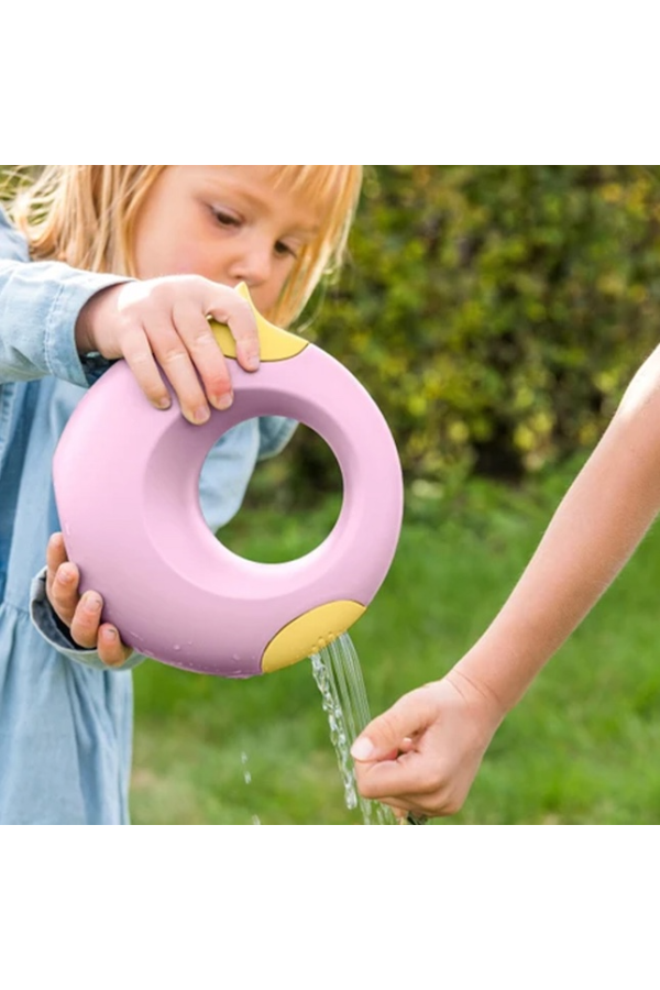 Playful Watering Can Banana Pink