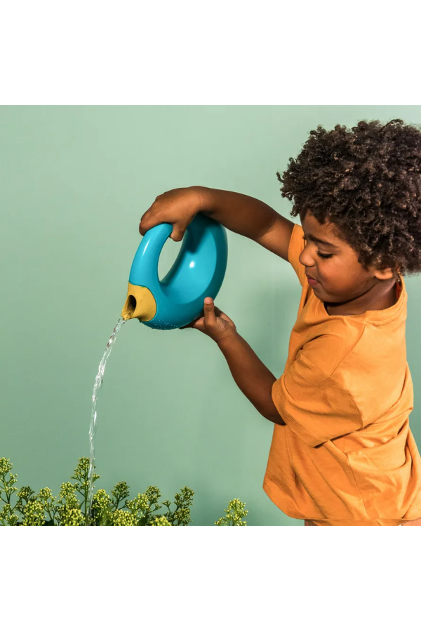 Playful Watering Can Banana Blue