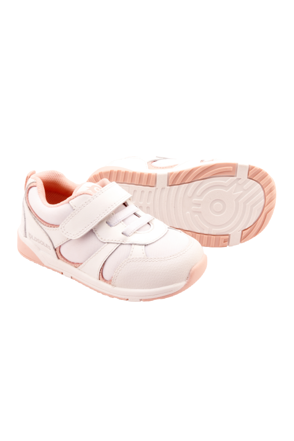 Marathon Sneaker in Snow and Powder Pink