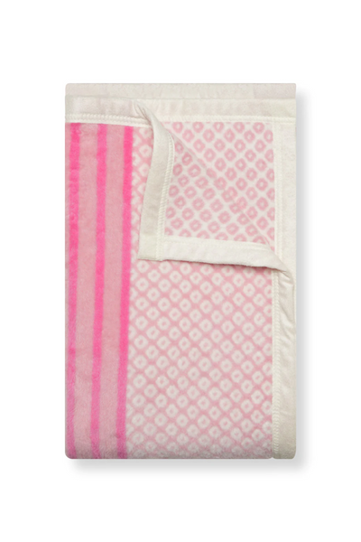 Captain's Classic Light Pink Midi Blanket
