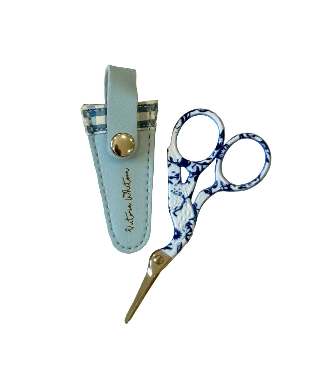 3.5” Toile Scissors with Gingham Lined Sheath