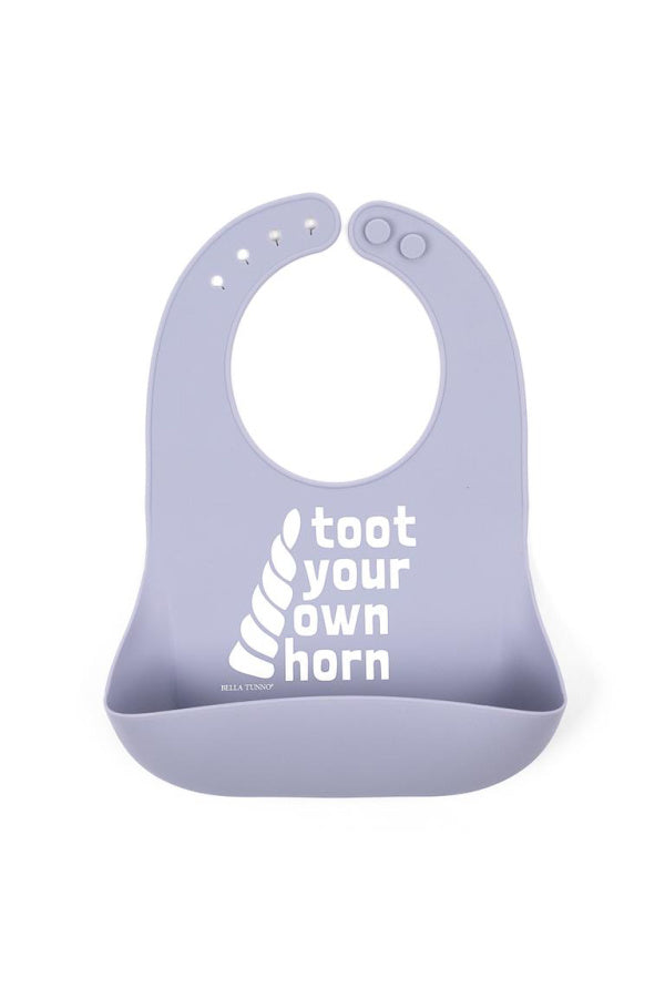 Toot Your Own Horn Wonder Bib